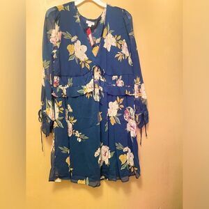 🛍️Xhilaration Casual Dress Floral Print V- Neck Long Sleeve Sizes Small, Large✨